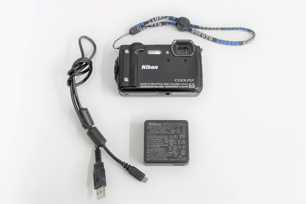 格安レンタル] Nikon（ニコン） 防水カメラ COOLPIX W300 2泊3日～